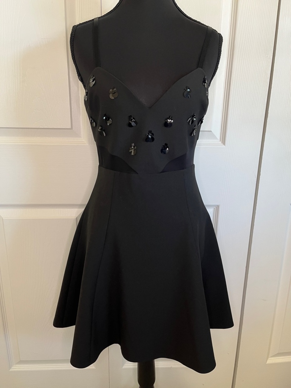 Elizabeth And James Noel Black Cocktail Party Dress Sequins Fit & Flare LBD Sz 4